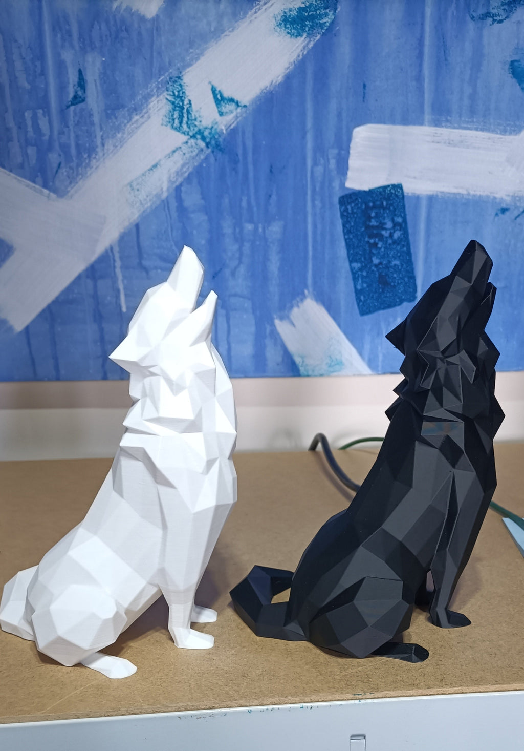 Low-Poly Howling Wolf Statues