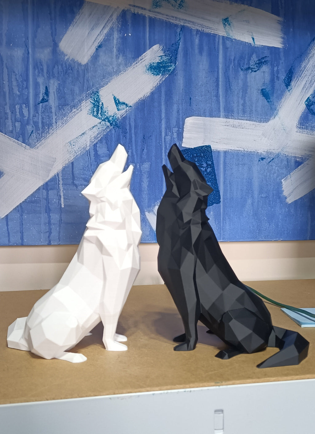 Low-Poly Howling Wolf Statues